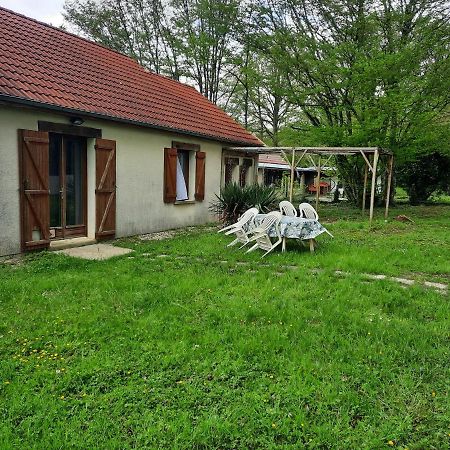 Maison De Campagne Au Calme Chuelles Exteriör bild