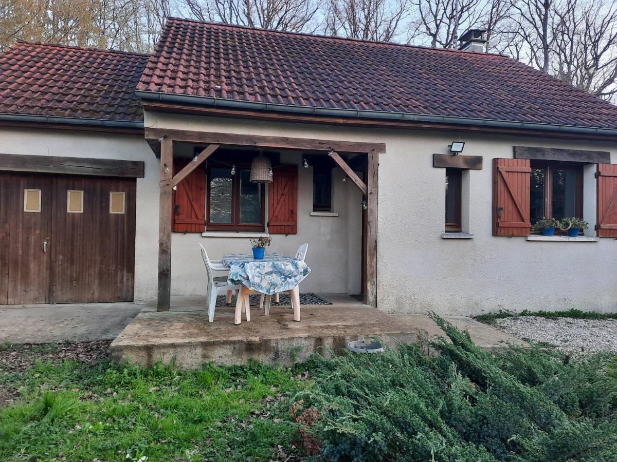 Maison De Campagne Au Calme Chuelles Exteriör bild