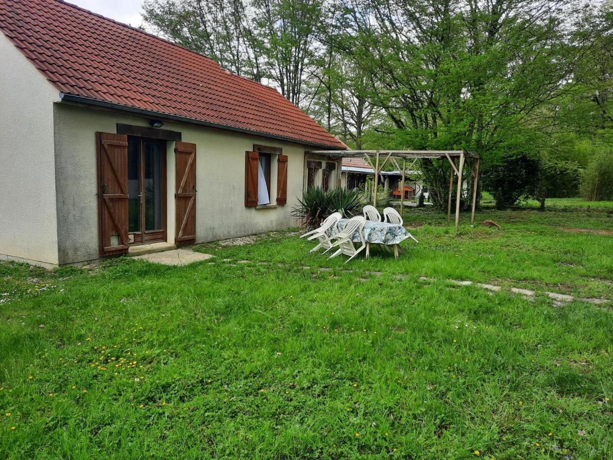 Maison De Campagne Au Calme Chuelles Exteriör bild