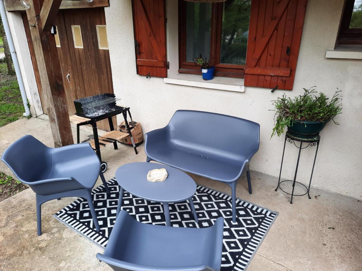 Maison De Campagne Au Calme Chuelles Exteriör bild